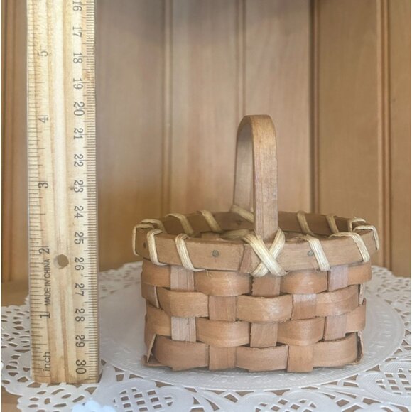 Vintage Handwoven Small Oak Splint Wooden Basket Handle Rustic Decor - Picture 2 of 8